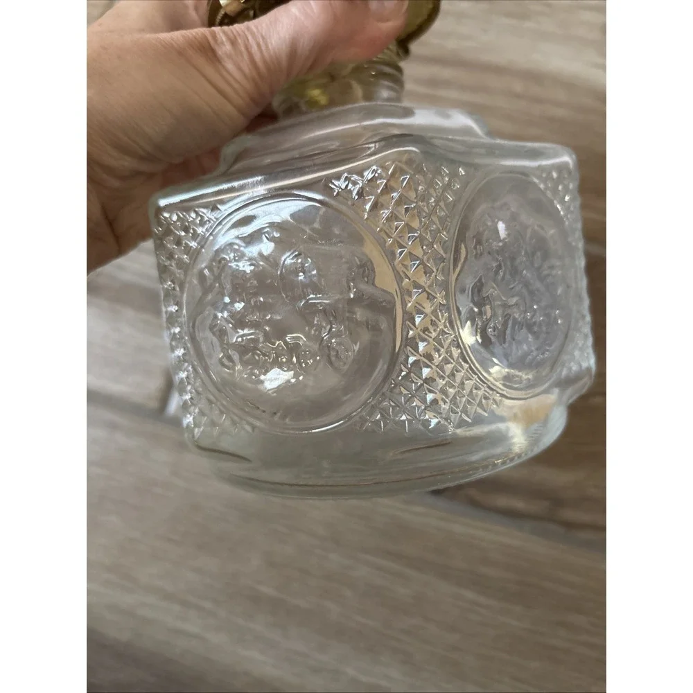 Vintage Lamplight Farms Clear Glass Oil Lamp, Amish Horse & Buggy 15